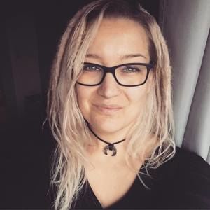 Meet your Posher, Beatrice